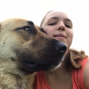 Meet your Posher, Lucy